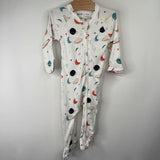 Size 3-6m: Goumi White Planets 1pc Footy PJs