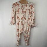 Size 3-6m: Kate Quinn Creme/Orange Giraffe 1pc Footy PJs